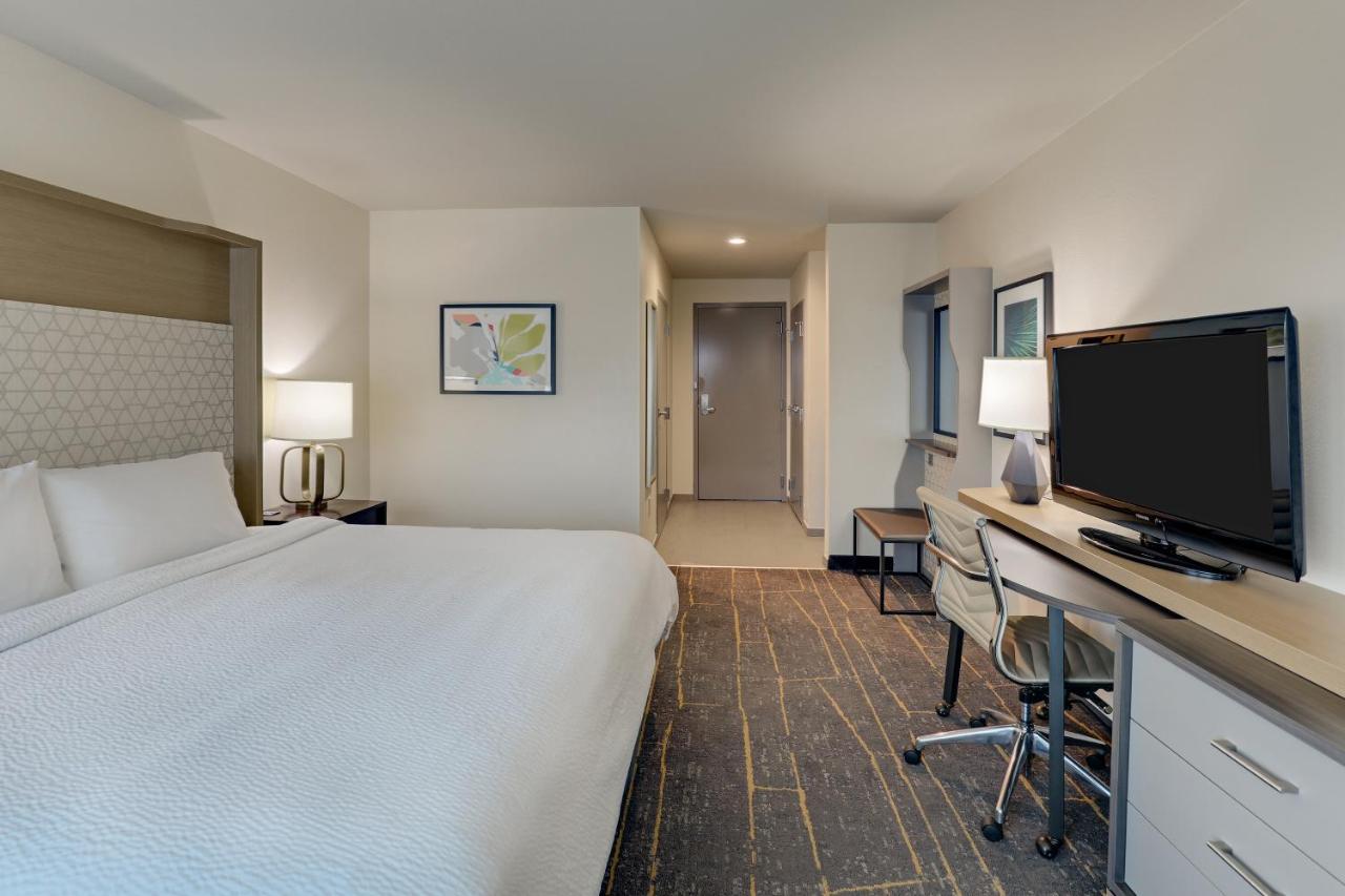 Holiday Inn Mobile Airport By Ihg Εξωτερικό φωτογραφία